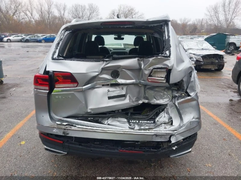 VW Atlas 3.6L V-6 DI, DOHC, VVT, 276HP All Wheel Drive, снимка 11 - Автомобили и джипове - 53458771