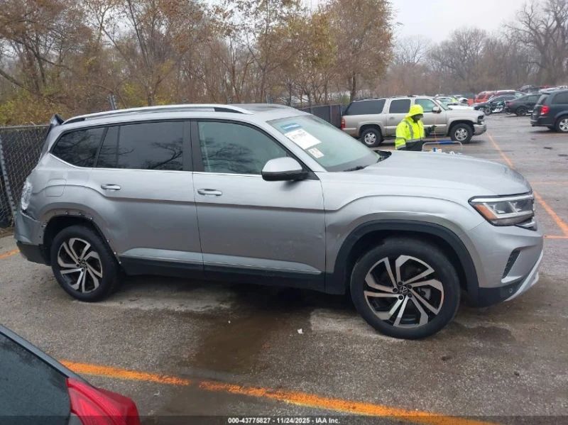 VW Atlas 3.6L V-6 DI, DOHC, VVT, 276HP All Wheel Drive, снимка 5 - Автомобили и джипове - 53458771