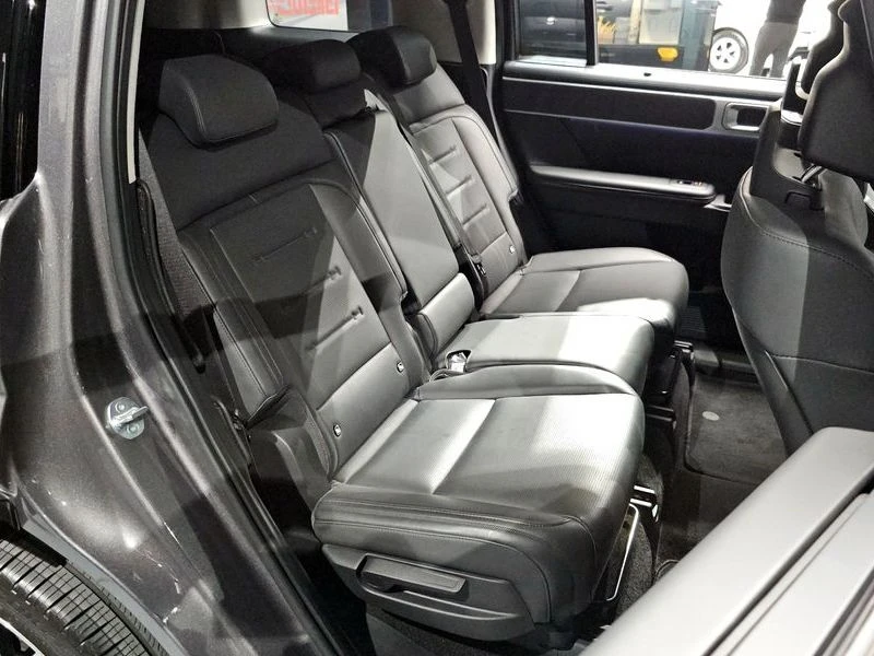 Hyundai Santa fe Gasoline 2.5T 4WD| 281к.с., снимка 11 - Автомобили и джипове - 55950090