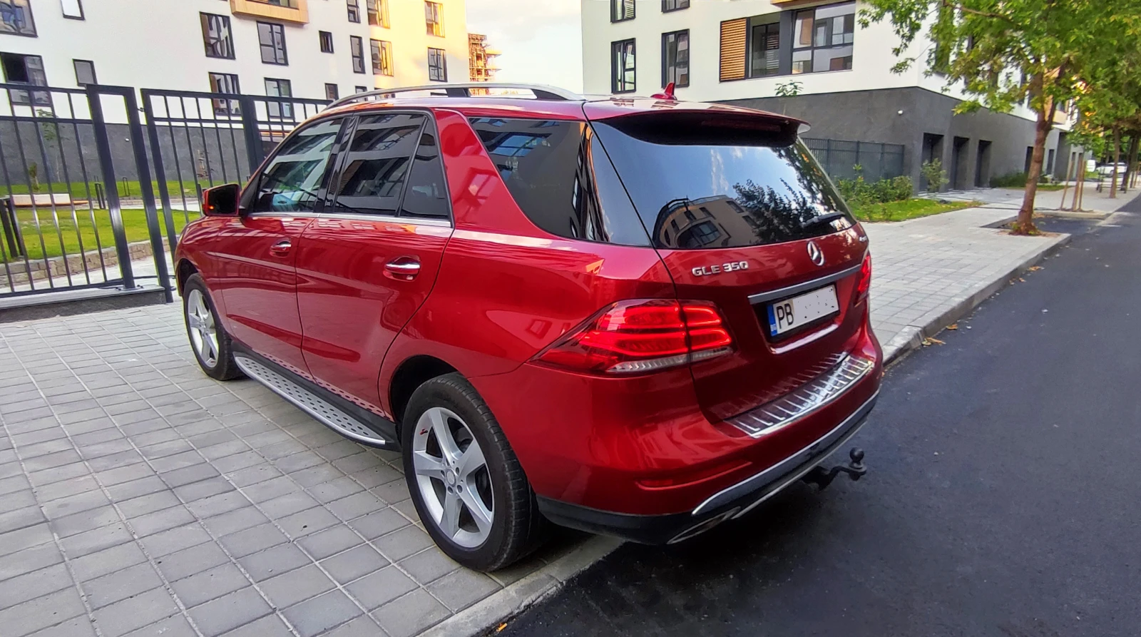 Mercedes-Benz GLE 350 4 MATIC-Обслужен! - изображение 5