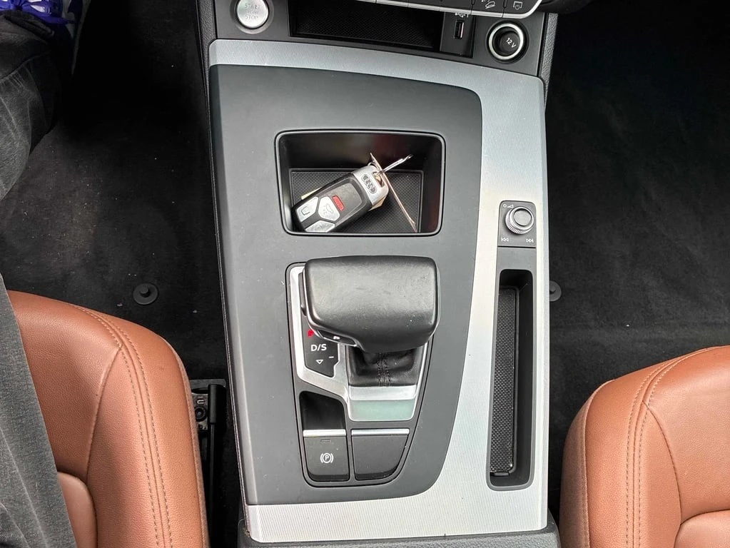 Audi Q5 * Progressiv * CARFAX *    | Mobile.bg   16