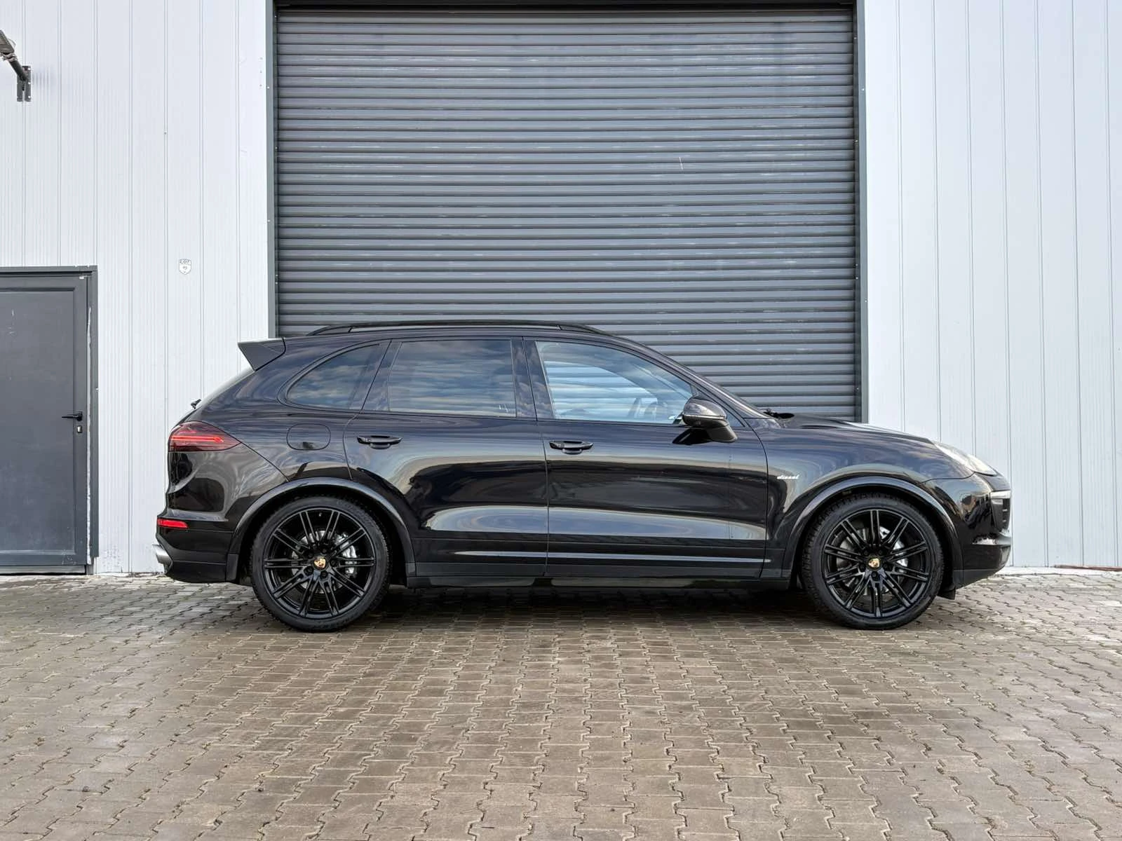 Porsche Cayenne S 4.2TDI, Distronic, Panorama - изображение 6