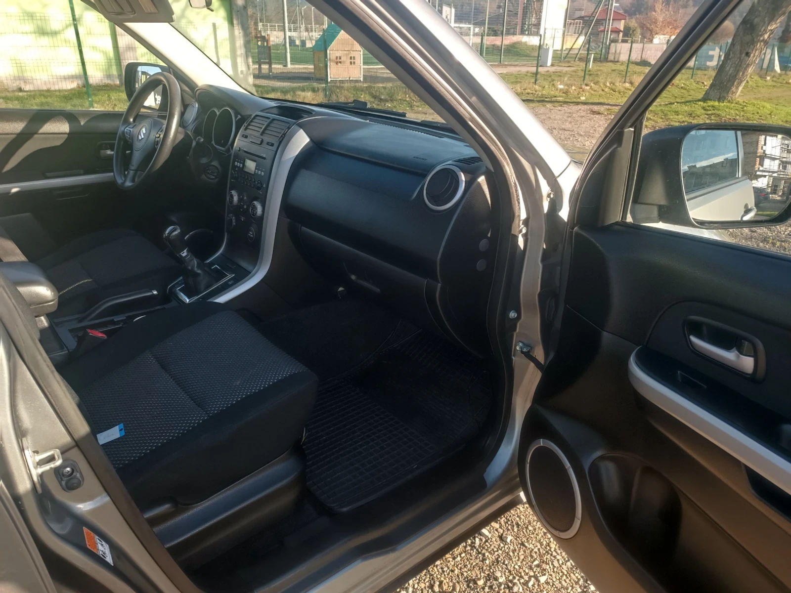 Suzuki Grand vitara ��� ����  | Mobile.bg � ����������� 11