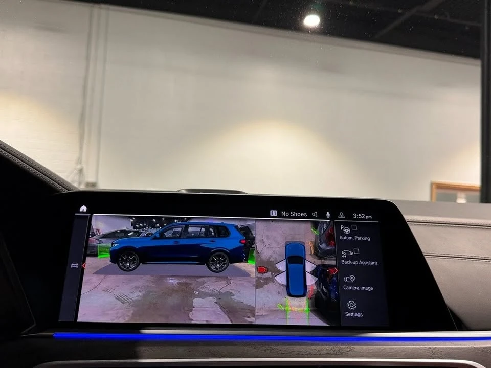 BMW X7 * M50i Individual* FULL* Bowers & Wilkins* AIR SUS, снимка 10 - Автомобили и джипове - 54025209