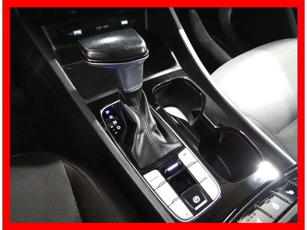 Hyundai Tucson * PREFERRED AWD * BACKUP CAM/CARPLAY/BLUETOOTH/EAS, снимка 13 - Автомобили и джипове - 54058216