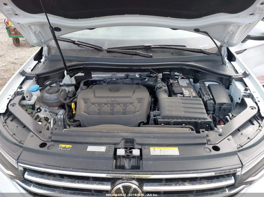 VW Tiguan 2.0l Volkswagen 2.0T Se/2.0T Wolfsburg Edition, снимка 10 - Автомобили и джипове - 54445212