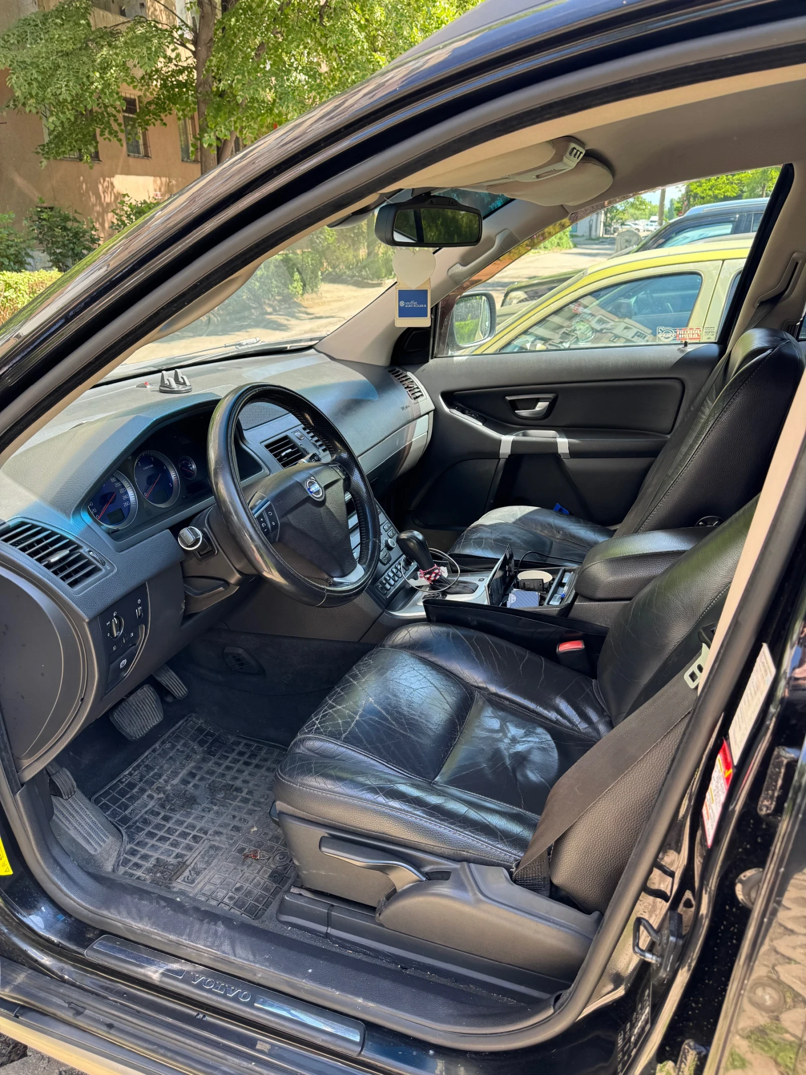 Volvo Xc90 2.4 D5, facelift, R Design 4x4, снимка 7 - Автомобили и джипове - 54490653