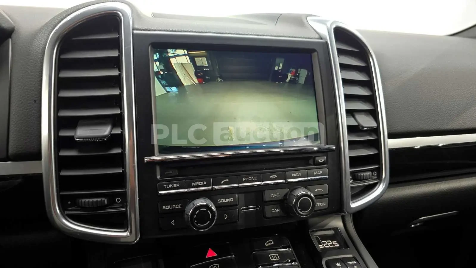Porsche Cayenne 3.6 AWD| КАМЕРА| ПАНОРАМА| ПОДГРЕВ, снимка 9 - Автомобили и джипове - 54691376