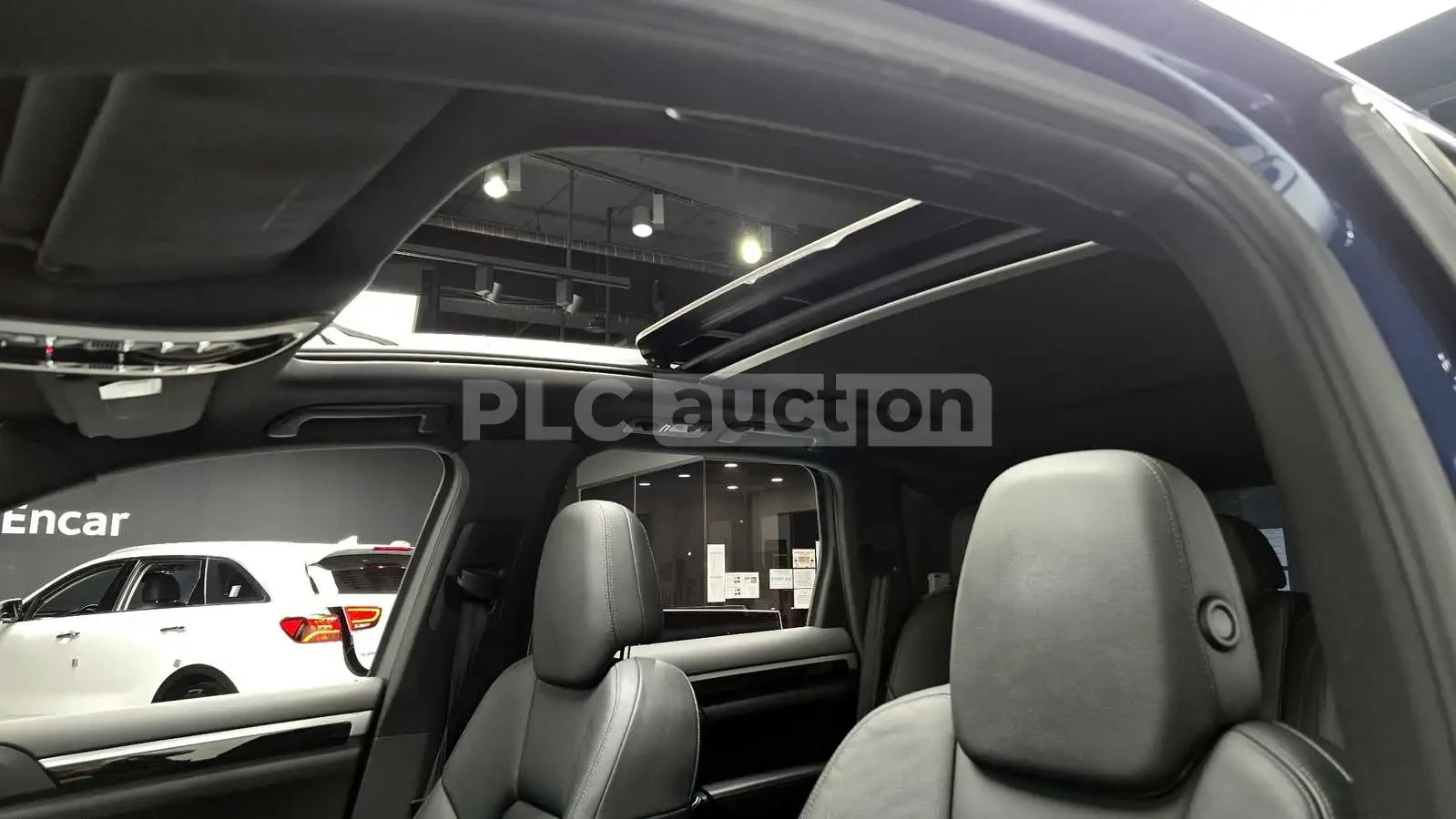 Porsche Cayenne 3.6 AWD| КАМЕРА| ПАНОРАМА| ПОДГРЕВ, снимка 13 - Автомобили и джипове - 54691376