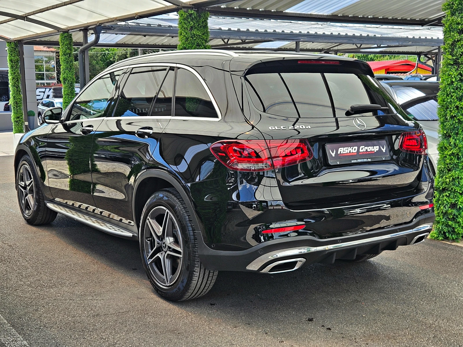 Mercedes-Benz GLC 220 AMG/4M/GERMANY/DIGITAL/CAMERA/BURMESTER/AUTO H/LIZ, снимка 7 - Автомобили и джипове - 54994304