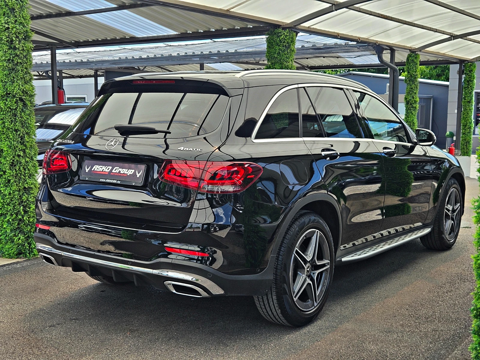 Mercedes-Benz GLC 220 AMG/4M/GERMANY/DIGITAL/CAMERA/BURMESTER/AUTO H/LIZ, снимка 5 - Автомобили и джипове - 54994304