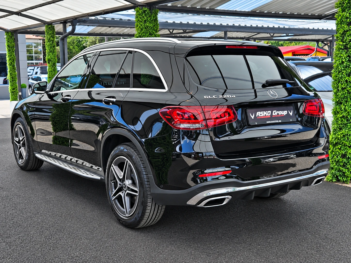 Mercedes-Benz GLC 220 AMG/4M/GERMANY/DIGITAL/CAMERA/BURMESTER/AUTO H/LIZ, снимка 7 - Автомобили и джипове - 54994304
