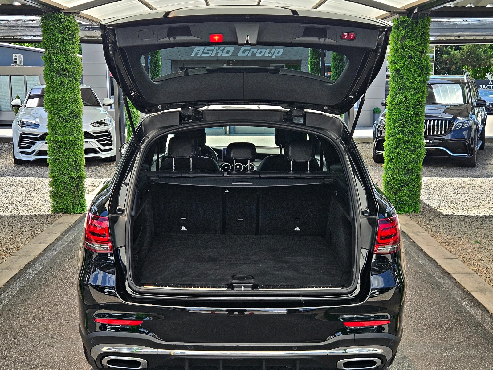 Mercedes-Benz GLC 220 AMG/4M/GERMANY/DIGITAL/CAMERA/BURMESTER/AUTO H/LIZ, снимка 8 - Автомобили и джипове - 54994304