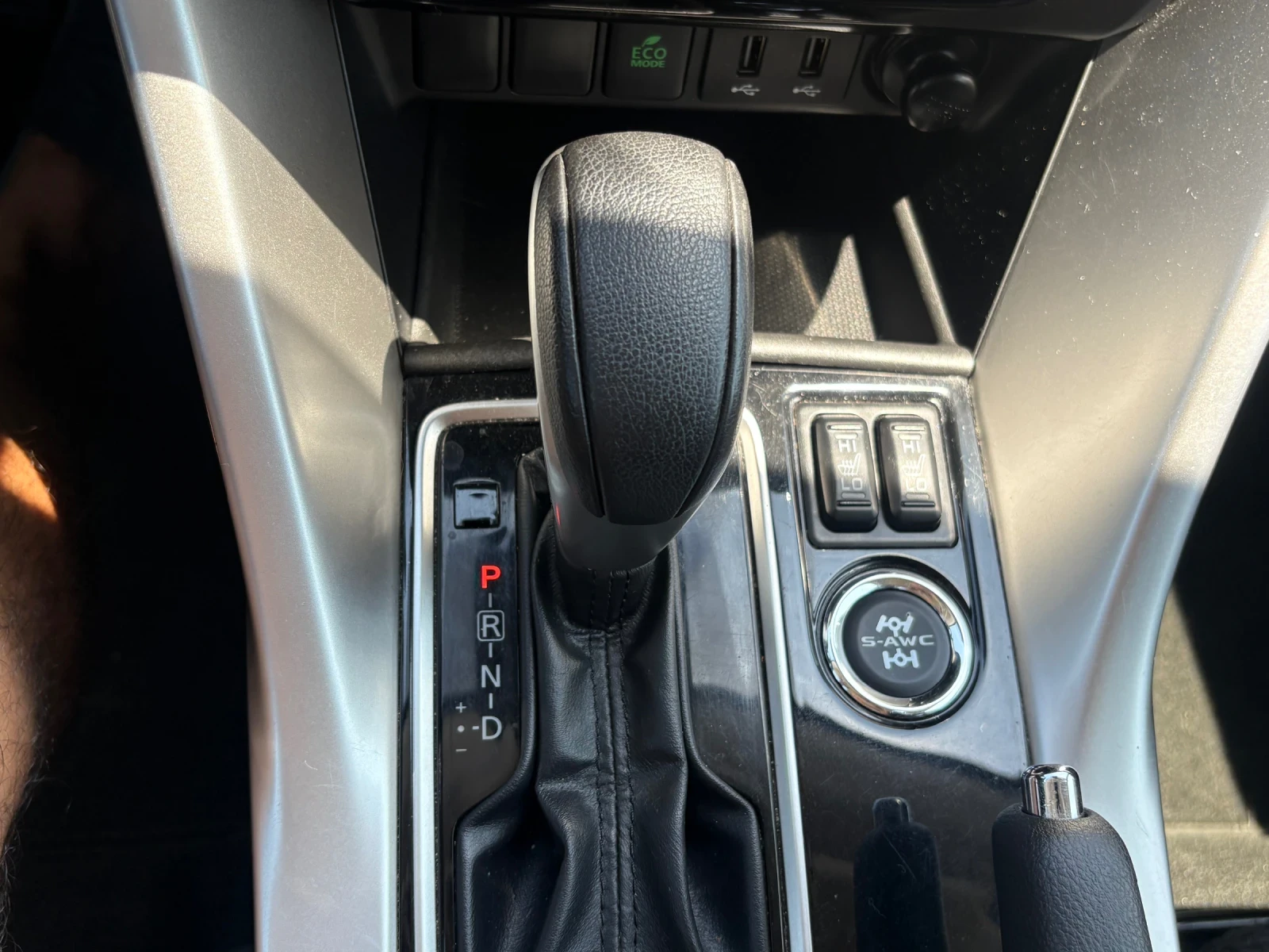 Mitsubishi Eclipse Cross, снимка 15 - Автомобили и джипове - 55397553