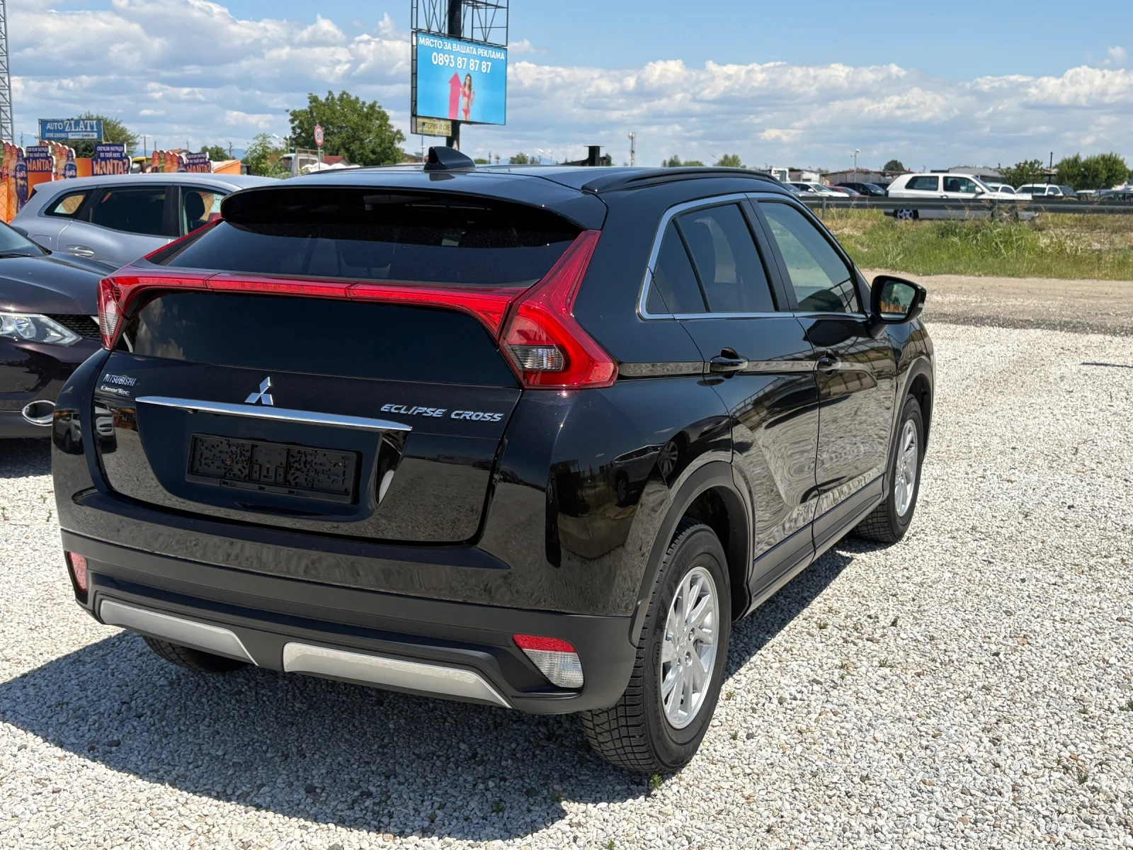 Mitsubishi Eclipse Cross, снимка 5 - Автомобили и джипове - 55397553
