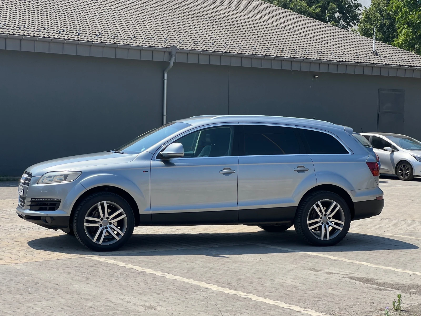 Audi Q7 3.0 Tdi Quattro, снимка 8 - Автомобили и джипове - 55653442