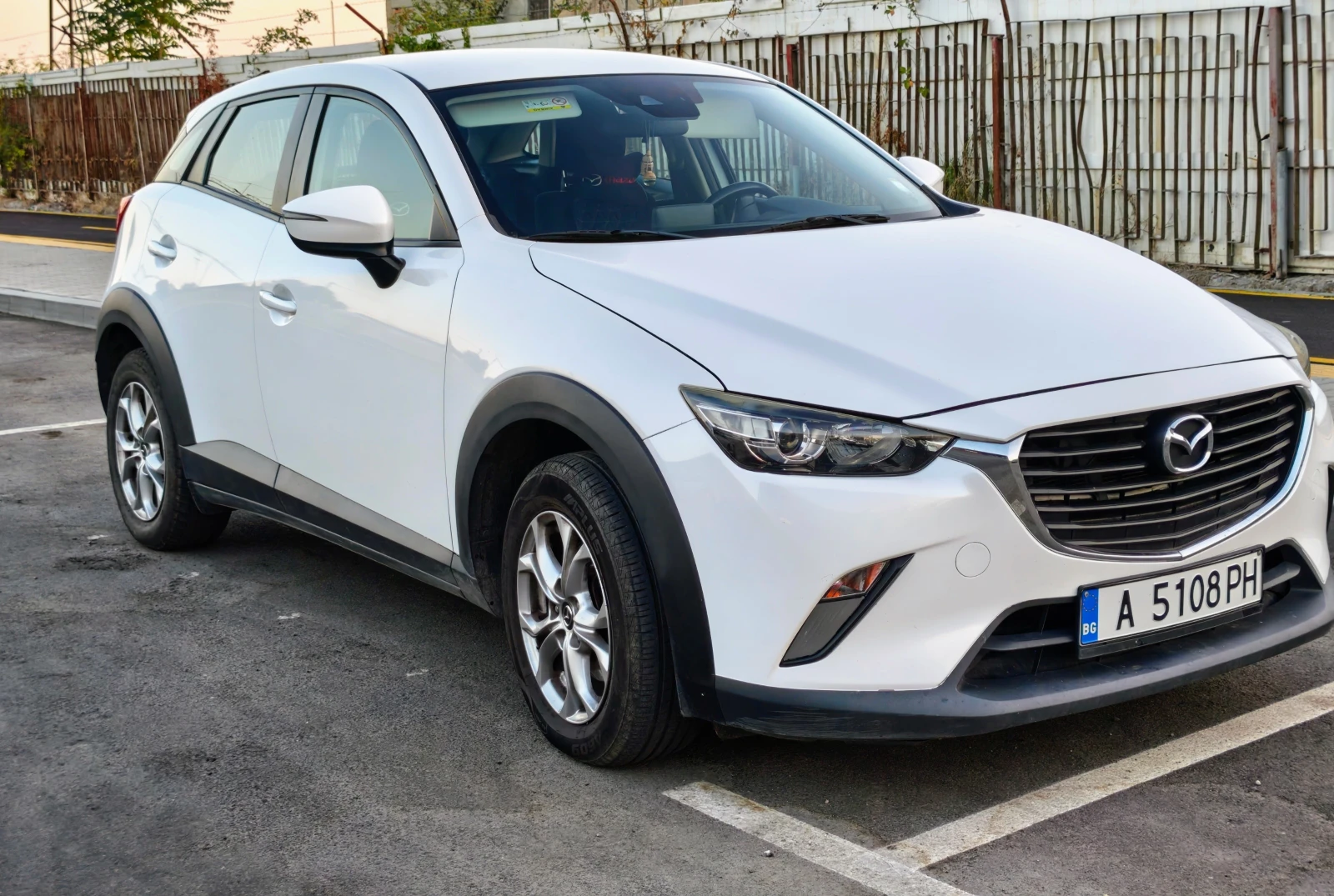 Mazda CX-3, снимка 4 - Автомобили и джипове - 55772324