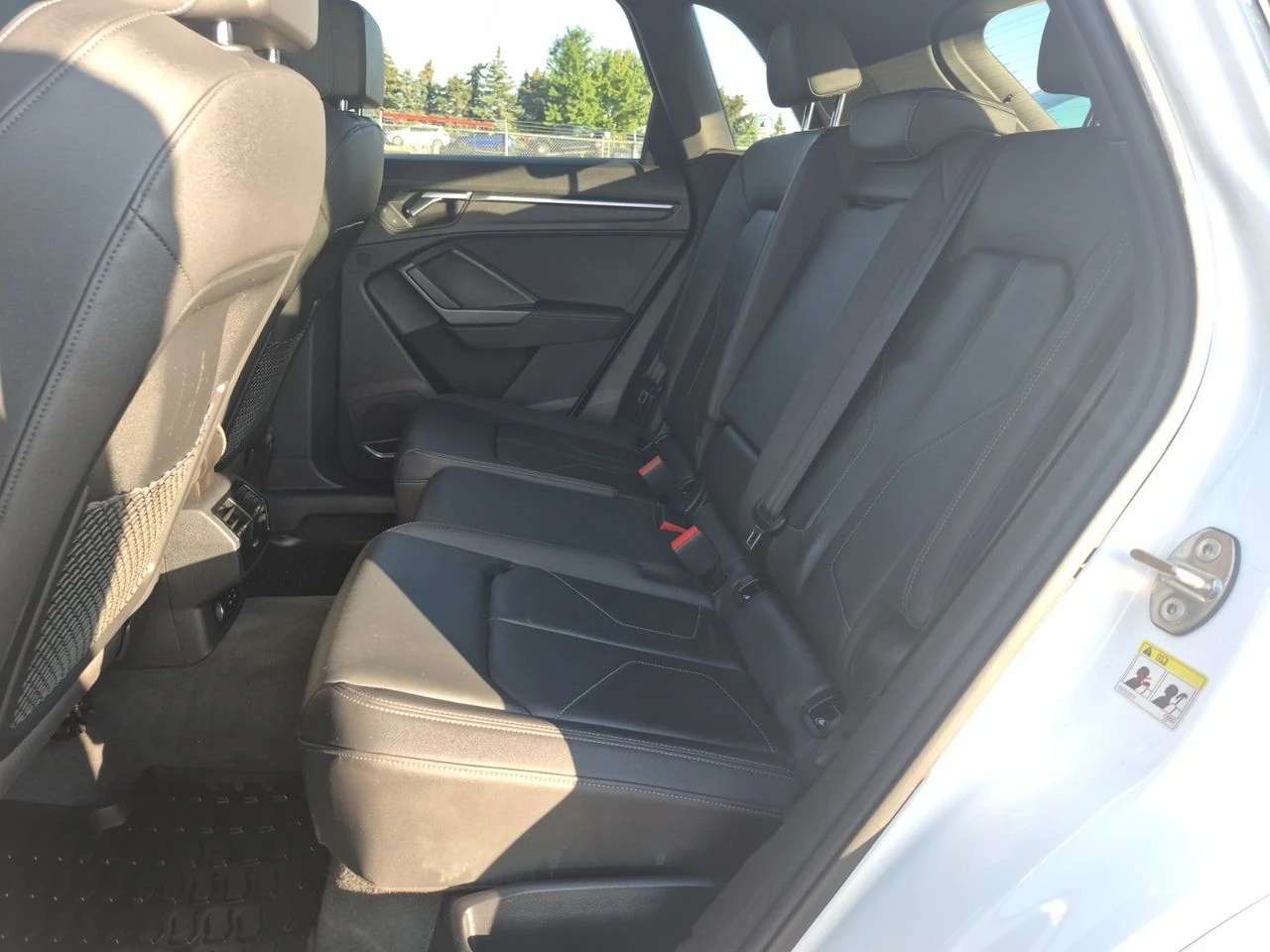Audi Q3 TECHNIK, снимка 12 - Автомобили и джипове - 55803397