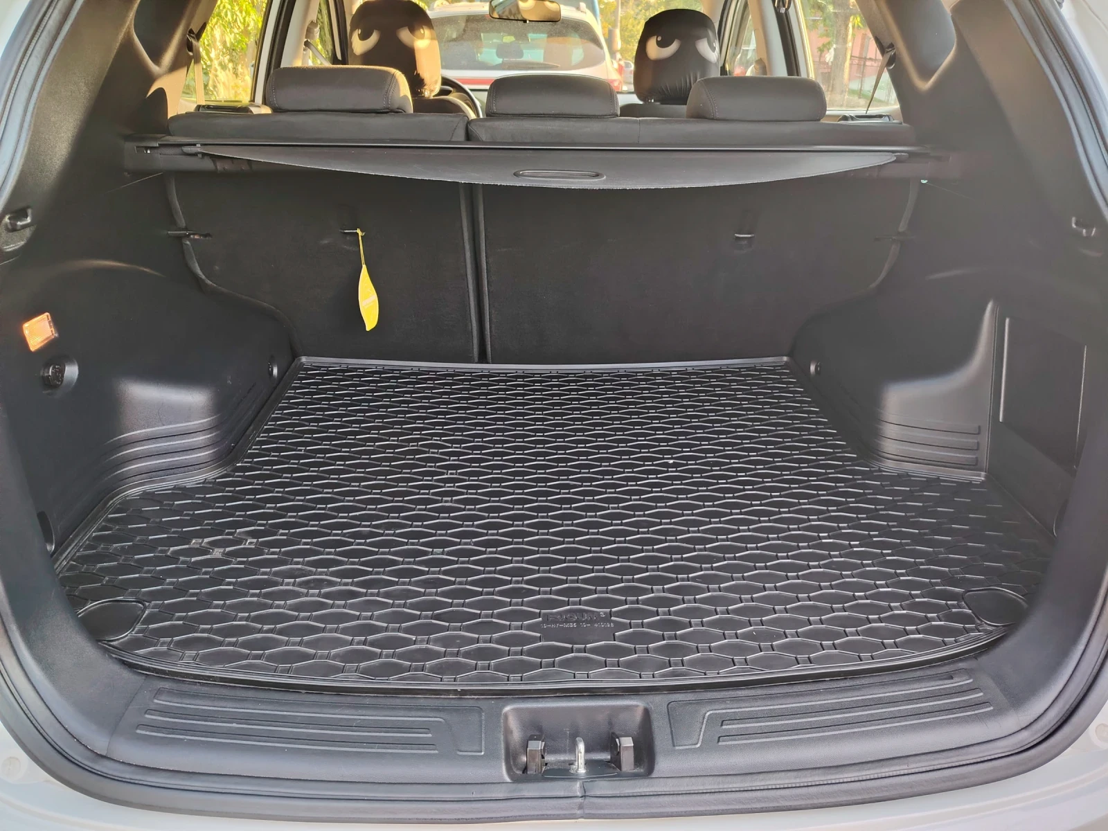 Hyundai IX35 1.7, снимка 13 - Автомобили и джипове - 55843564