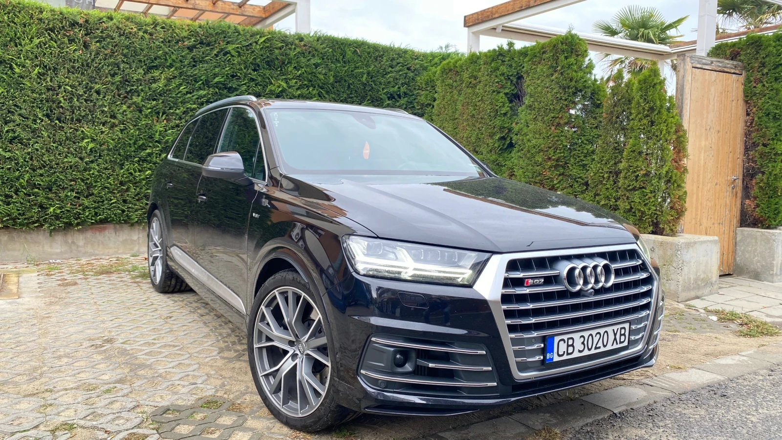 Audi SQ7, снимка 2 - Автомобили и джипове - 56181478