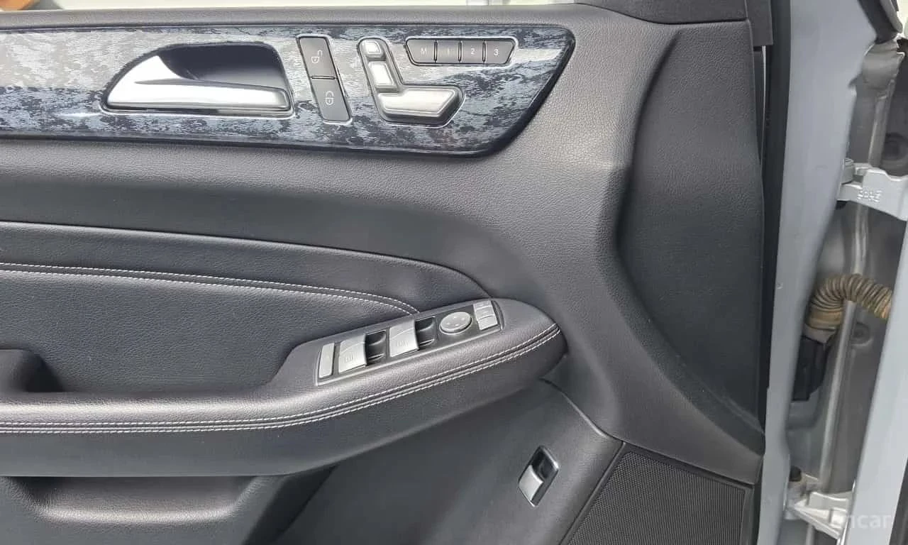 Mercedes-Benz ML 250, снимка 16 - Автомобили и джипове - 56690459
