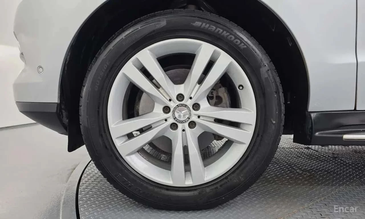 Mercedes-Benz ML 250, снимка 5 - Автомобили и джипове - 56690459