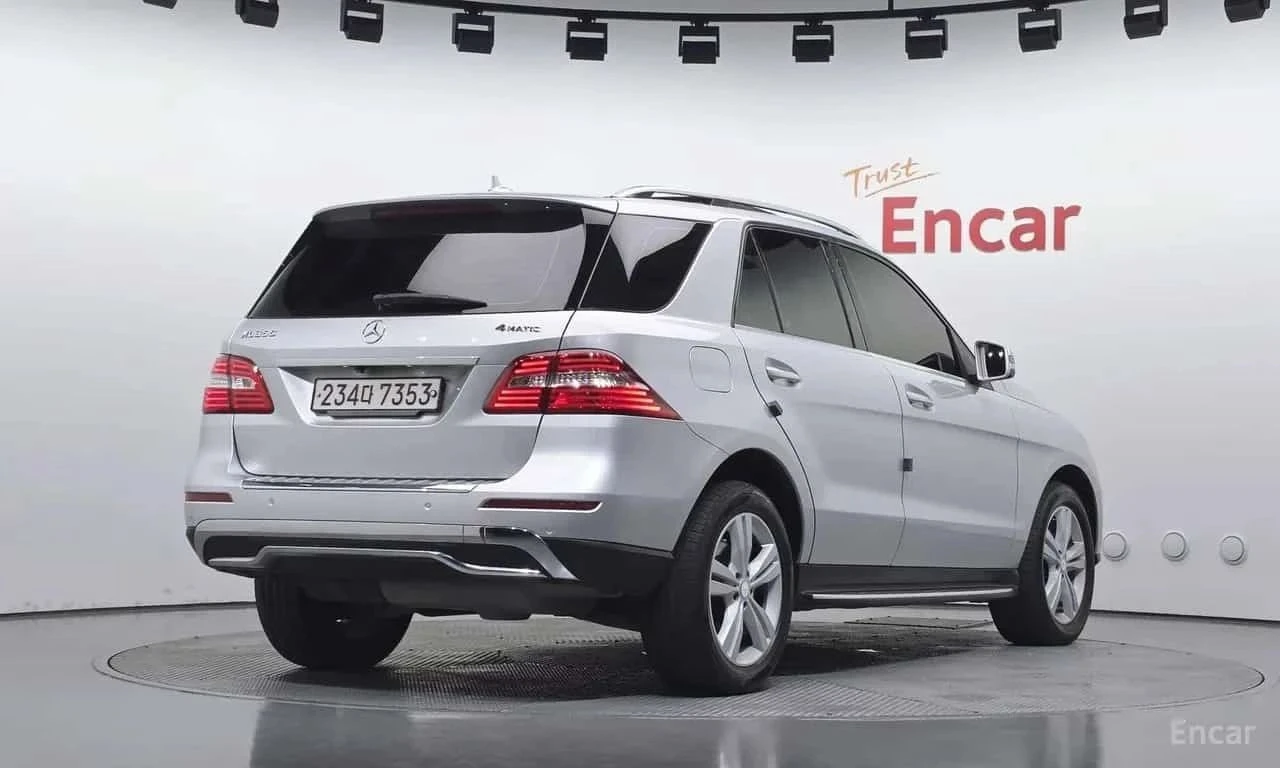 Mercedes-Benz ML 250, снимка 2 - Автомобили и джипове - 56690459