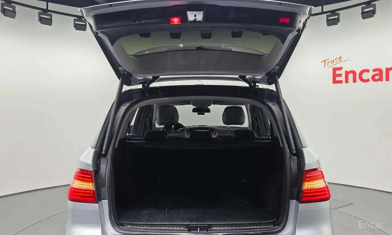 Mercedes-Benz ML 250, снимка 15 - Автомобили и джипове - 56690459