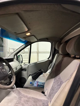 Opel Vivaro 1.9 CDTI  101 Климатик, снимка 7
