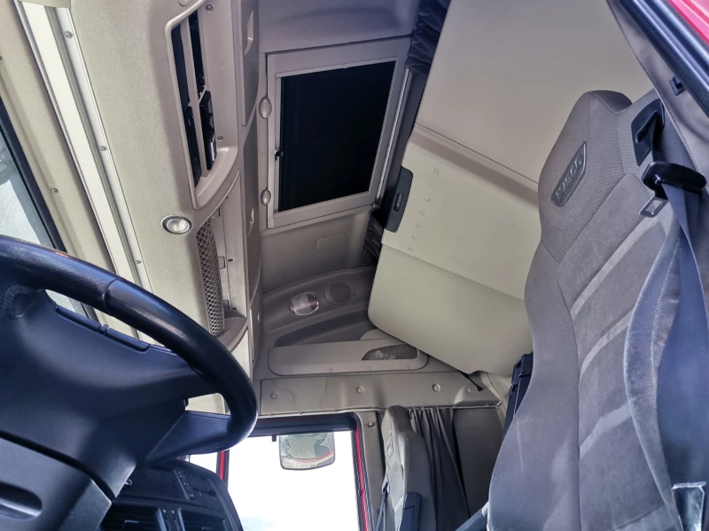 Iveco Stralis AS440T, снимка 9 - Камиони - 52804087