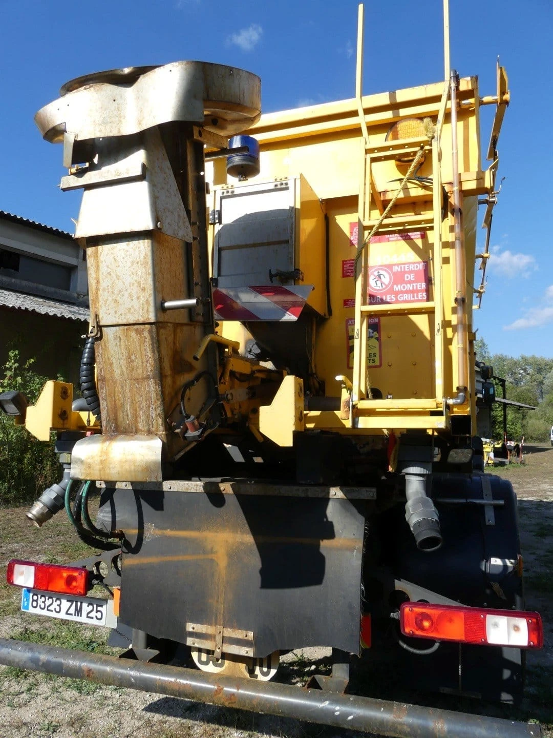 Renault Kerax 370dxi снегорин 6х4 , снимка 9 - Камиони - 56537793