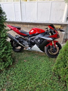  Yamaha YZF-R1