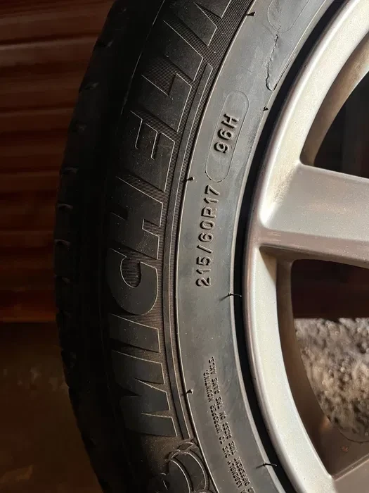    215/60R17 | Mobile.bg   2