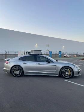 Porsche Panamera Turbo / Ceramic-Carbon Готов Лизинг, снимка 6