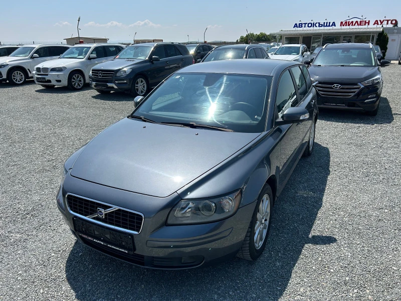 Volvo V50 (КАТО НОВА), снимка 1 - Автомобили и джипове - 41025301