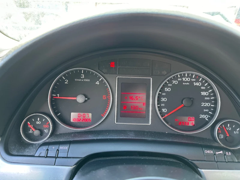 Audi A4 1.9 TDI, снимка 6 - Автомобили и джипове - 44599122