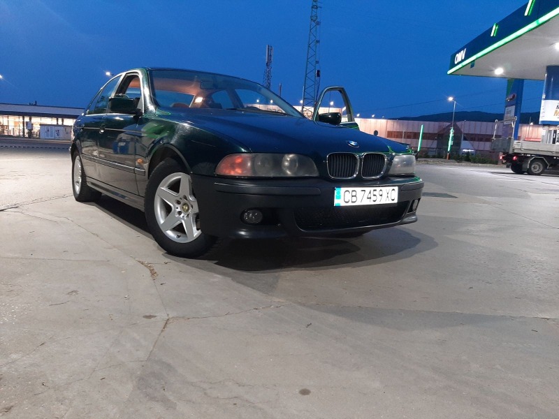 BMW 520 2.0i 150ks , снимка 6 - Автомобили и джипове - 45682033