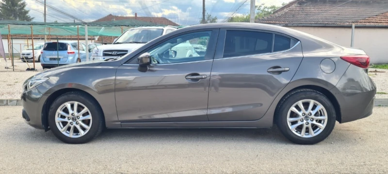 Mazda 3 Skyactive Twin-turbo, снимка 3 - Автомобили и джипове - 48338462