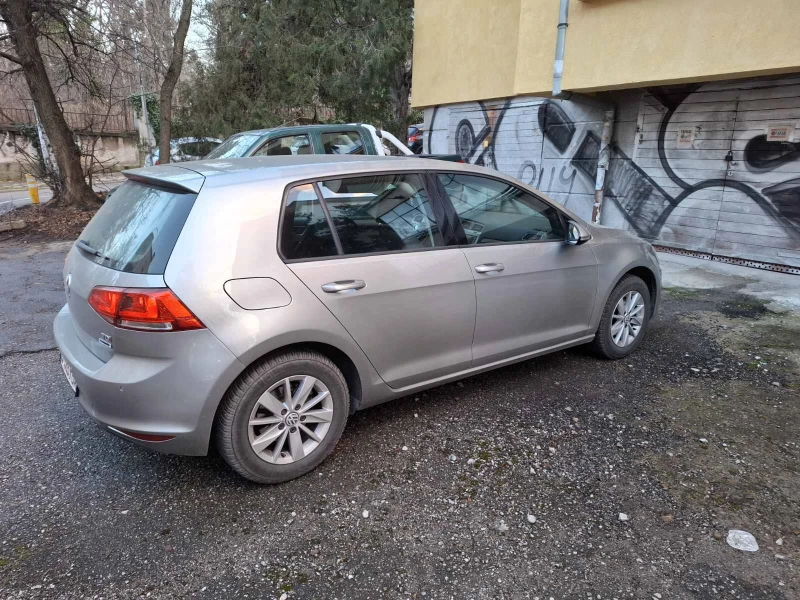 VW Golf, снимка 2 - Автомобили и джипове - 48604550