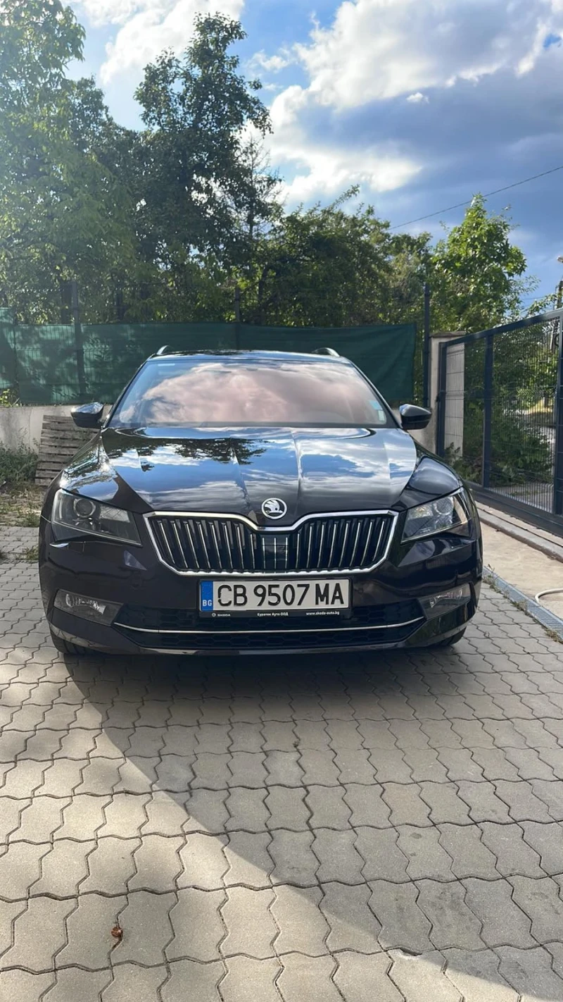 Skoda Superb, снимка 10 - Автомобили и джипове - 48706403