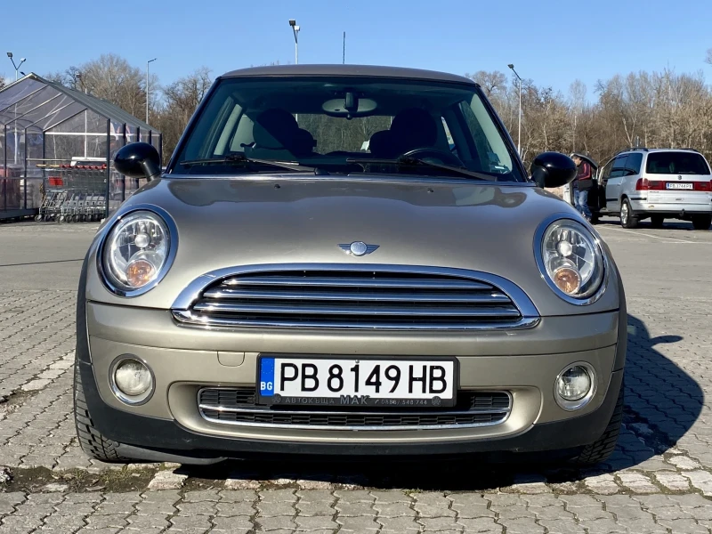 Mini One 1.4i* Facelift, снимка 3 - Автомобили и джипове - 49456671