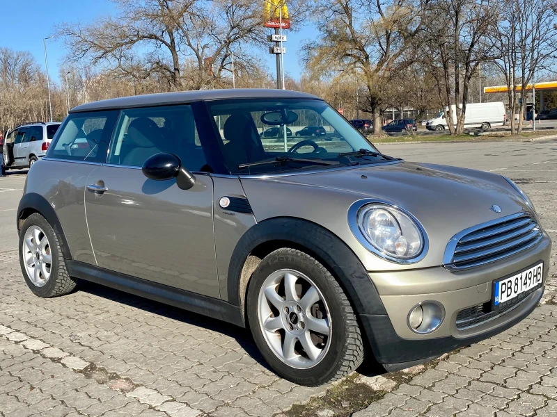 Mini One 1.4i* Facelift, снимка 2 - Автомобили и джипове - 48908365