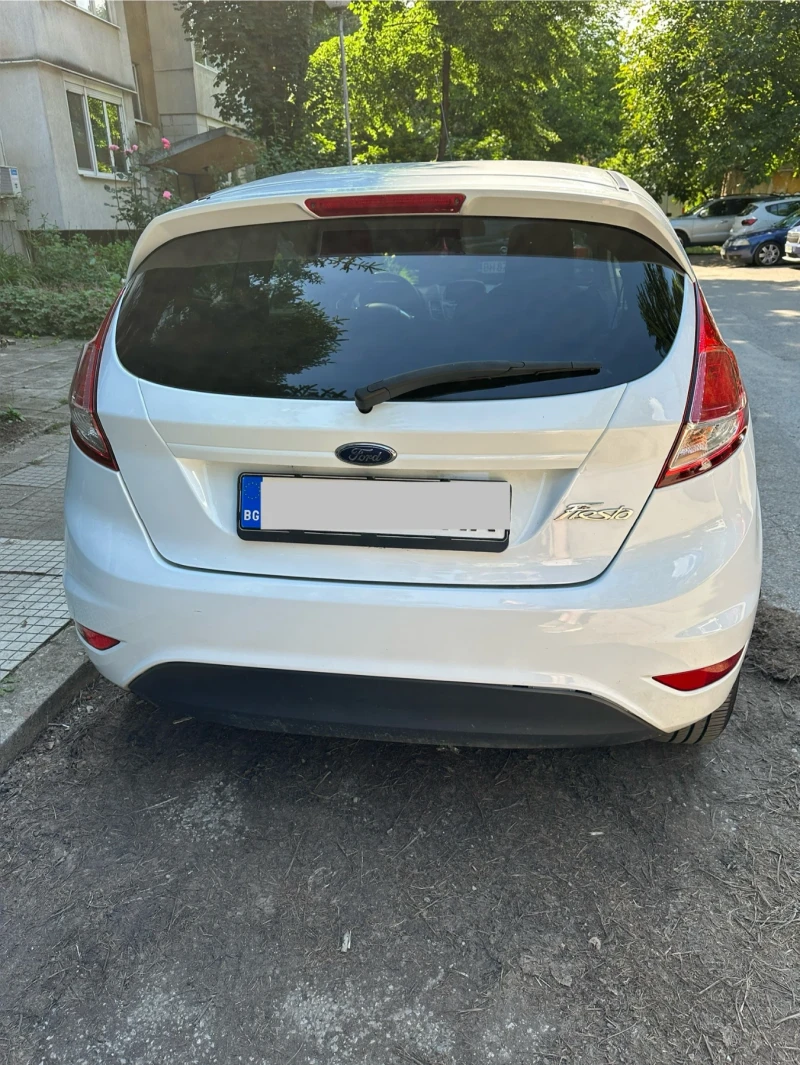 Ford Fiesta, снимка 2 - Автомобили и джипове - 51047904