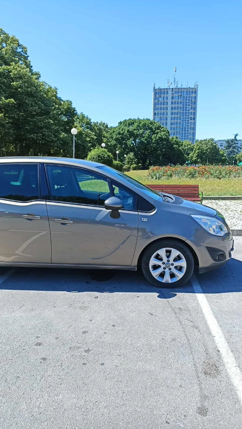 Opel Meriva, снимка 17 - Автомобили и джипове - 52428341