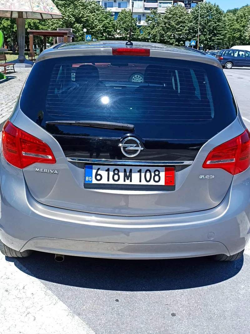 Opel Meriva, снимка 2 - Автомобили и джипове - 52428341
