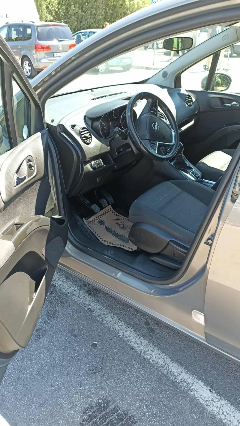 Opel Meriva, снимка 10 - Автомобили и джипове - 52428341