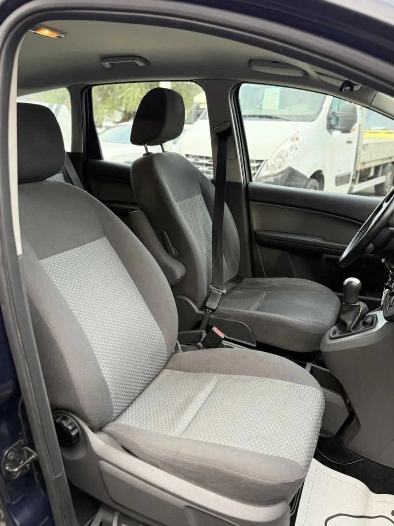 Ford C-max, снимка 8 - Автомобили и джипове - 52365825