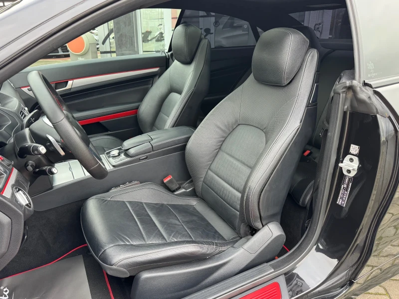 Mercedes-Benz E 350 d#AMG#9G-TRONIC#DESIGNO#PANORAMA#CAMERA#2015г, снимка 11 - Автомобили и джипове - 52543778