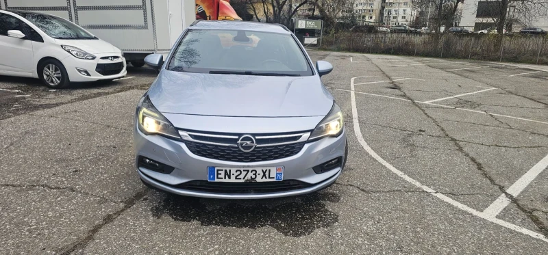 Opel Astra 1.6DTCI AVTOMAT  КАМЕРА ЛИЗИНГ , снимка 8 - Автомобили и джипове - 52688078