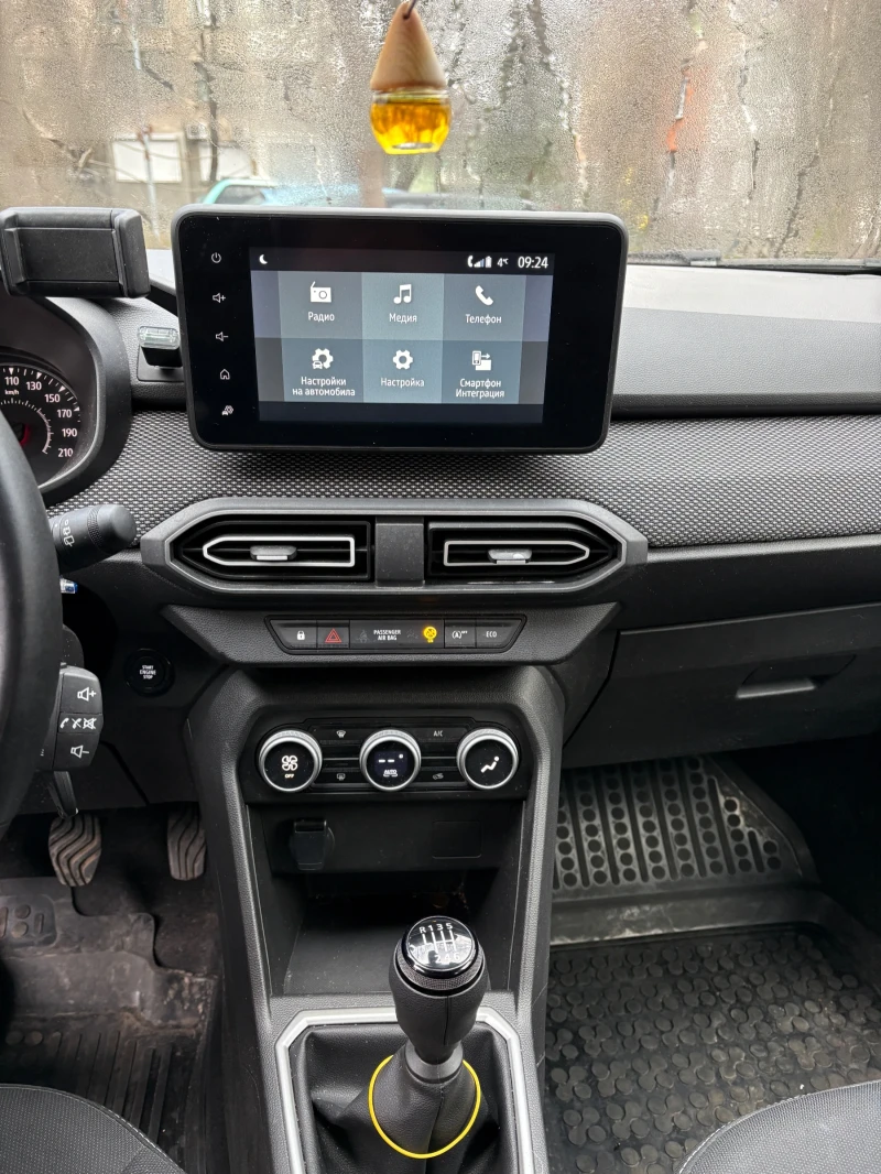 Dacia Jogger 1.0 ECO-G, снимка 8 - Автомобили и джипове - 52856158